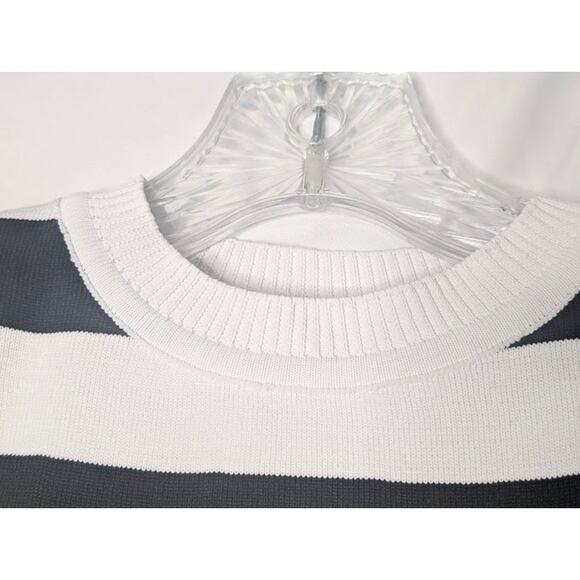 Cropped black white striped sleeveless sweater tank top vest size XS Y2KStyle - Picture 3 of 5